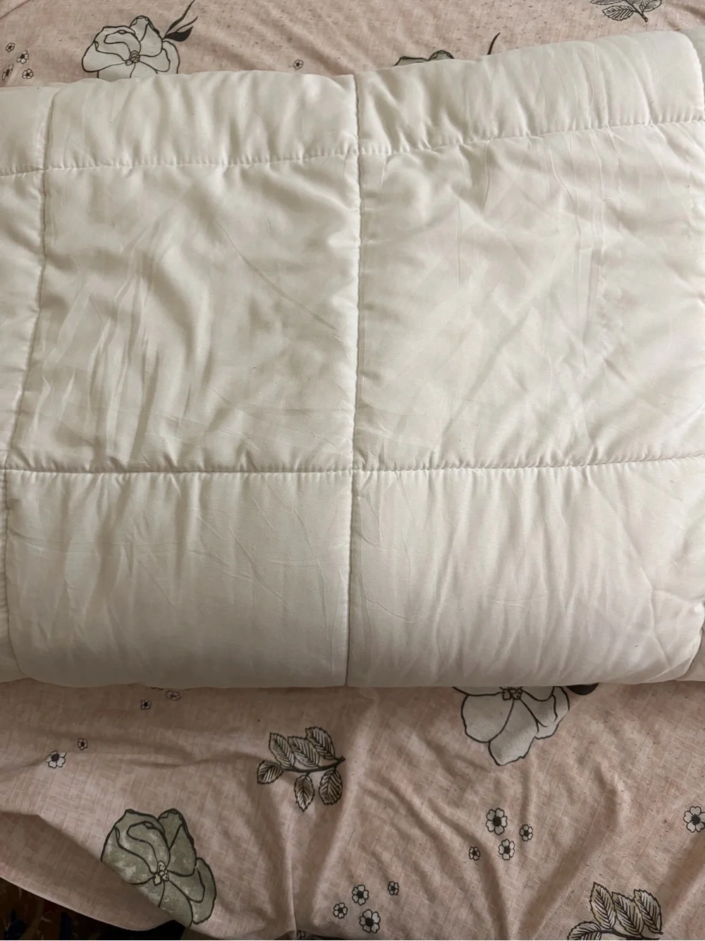 White Quilted Home Bedding Comforter - Lightweight All-Season